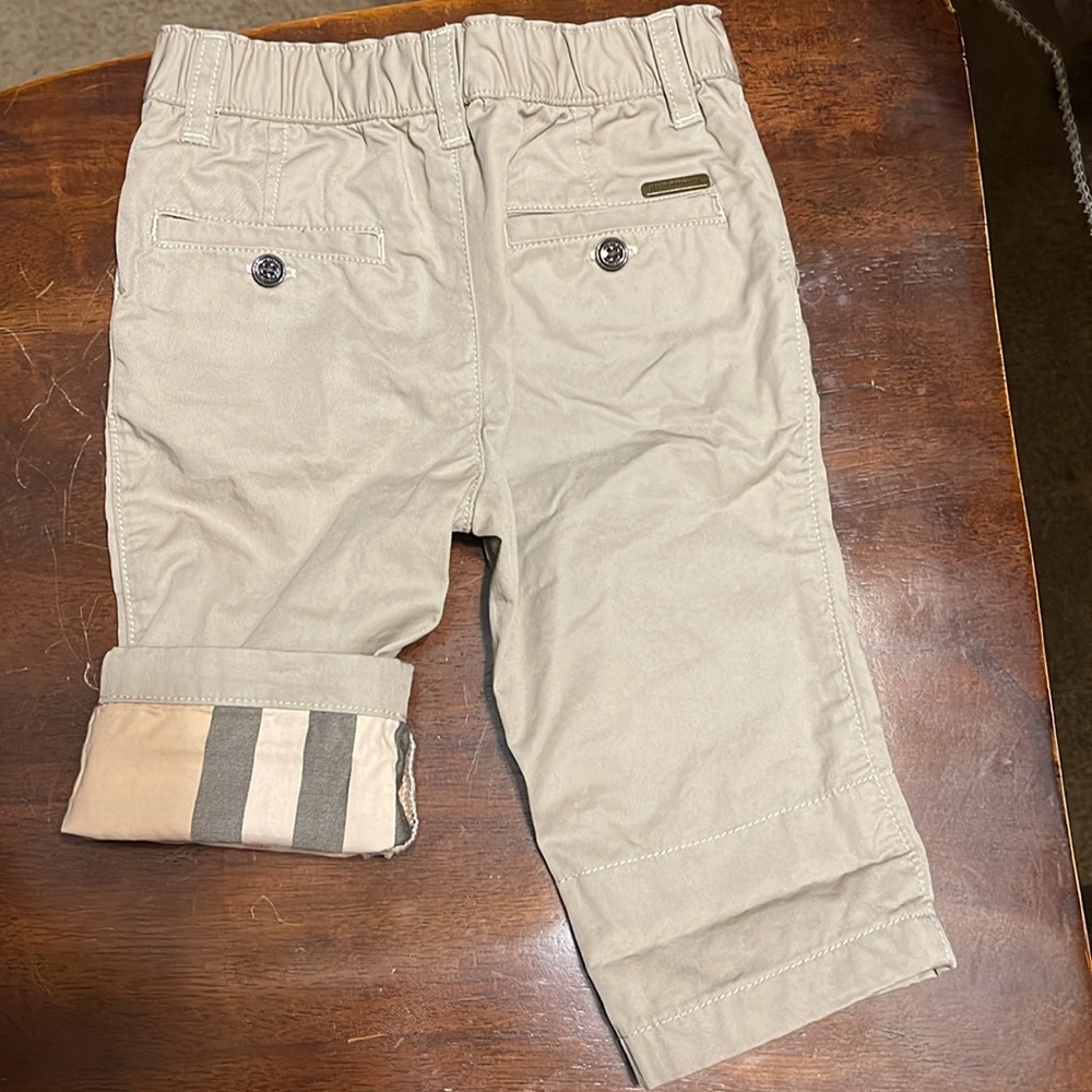 Burberry pants size 6 months